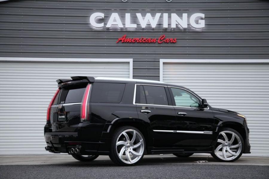  Cadillac Escalade by Calwing on Forgiato Wheels 2016 года  (фото 9 из 12)
